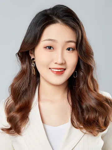 Portrait of Lawyer Yu Yao