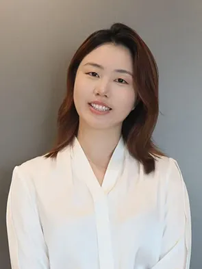 尹晔律师肖像