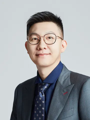 陈洛唯律师肖像