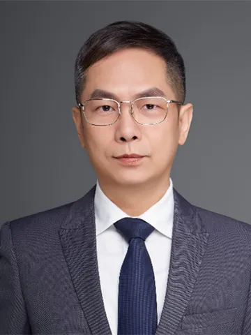 Portrait of Lawyer Zhong Hui Yu