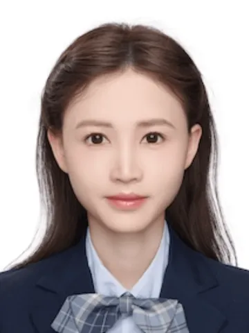龙羽琦律师肖像