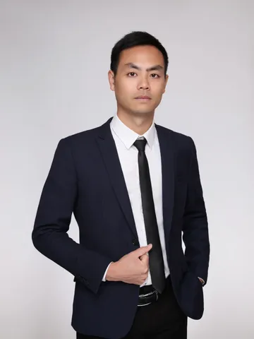 杨卓喜律师肖像