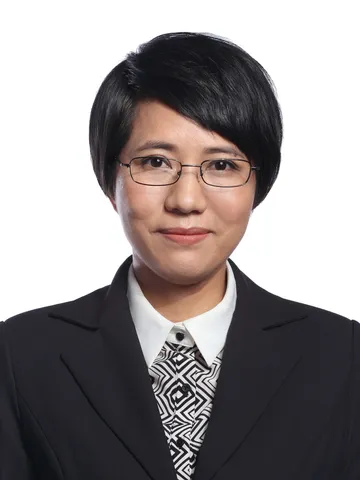邓青霞律师肖像