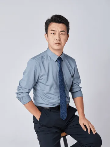 张爱武律师肖像