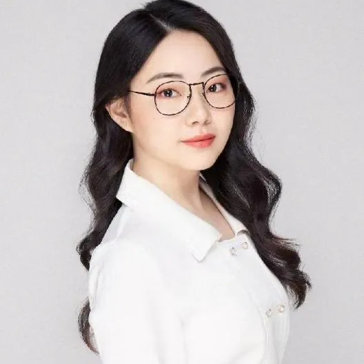 李霏